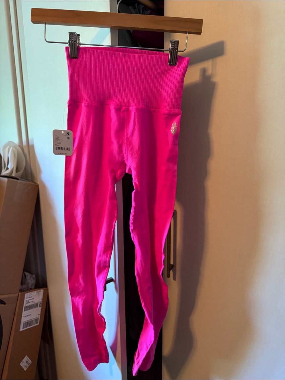 Free People Good Karma High-Waist Fuscia Flirt 7/8 Leggings - NWT